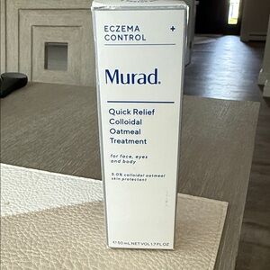 Murad Quick Relief Colloidal Oatmeal Treatment - White and Blue